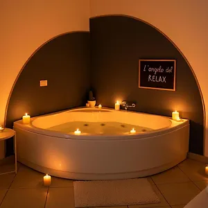Jacuzzi Apartment