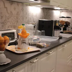 https://aitna-bb.sicilyhotelsitaly.net